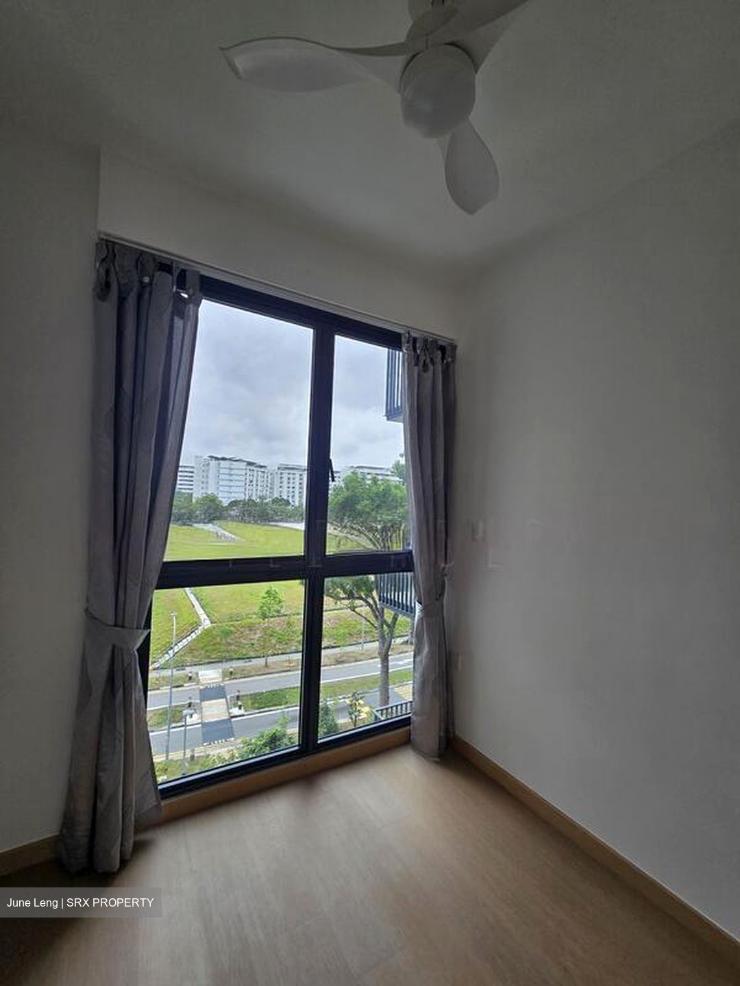 Treasure at Tampines (D18), Condominium #577711121